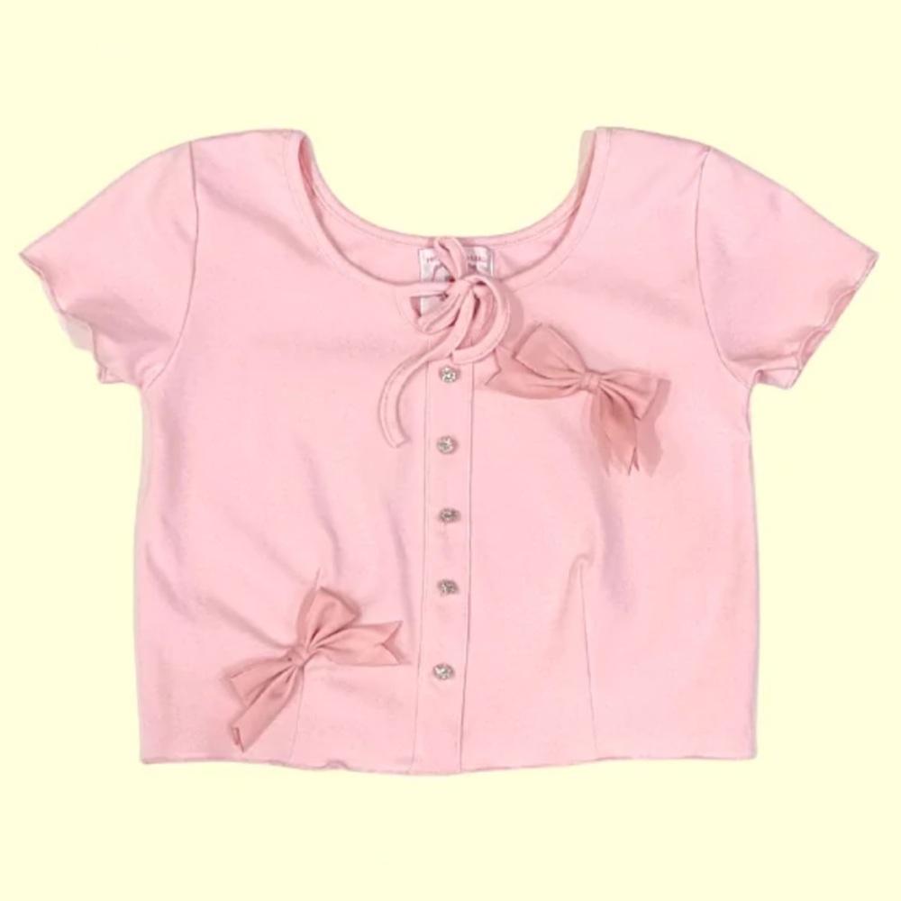 [SOLD ON DEPOP] KOREAN STYLE KPOP BOW CROP TOP
